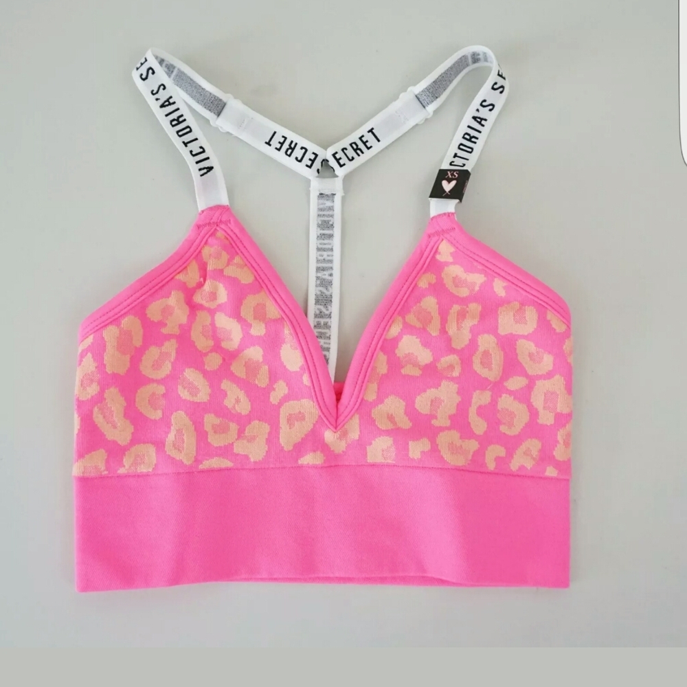 Looking for these Victoria's Secret bra size xl - Picture 2 of 2